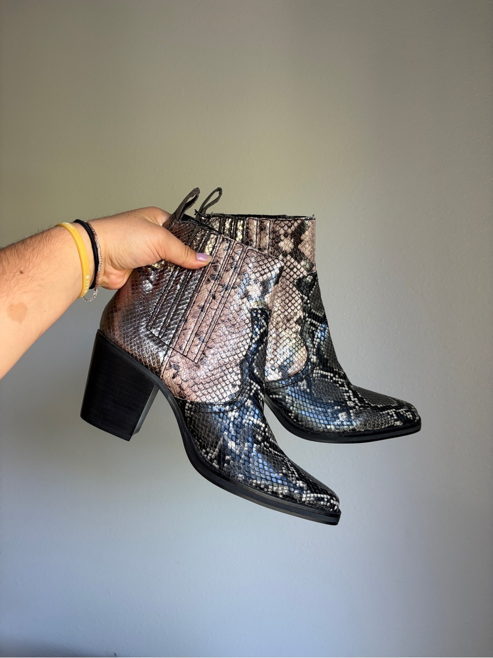 Steve Madden Geniva Python Ankle Boots in 9.5M